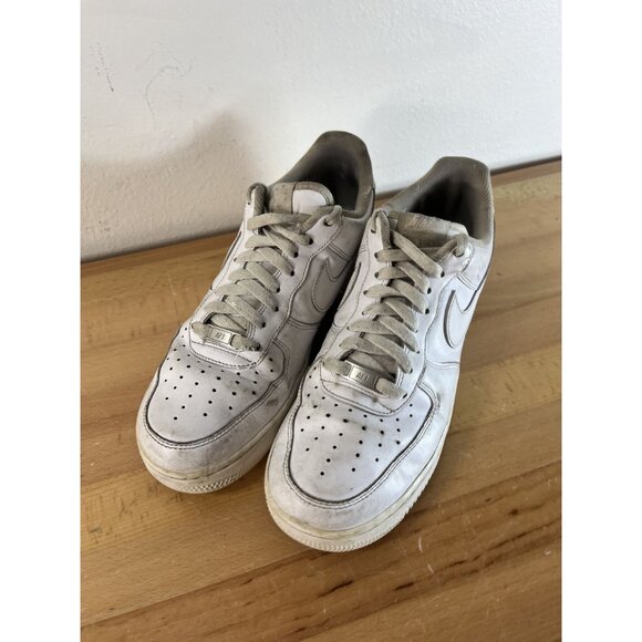 Nike Air Force 1 '07 Retro Low Shoes Men's Size 10 Triple White CW2288-111 - Picture 2 of 9